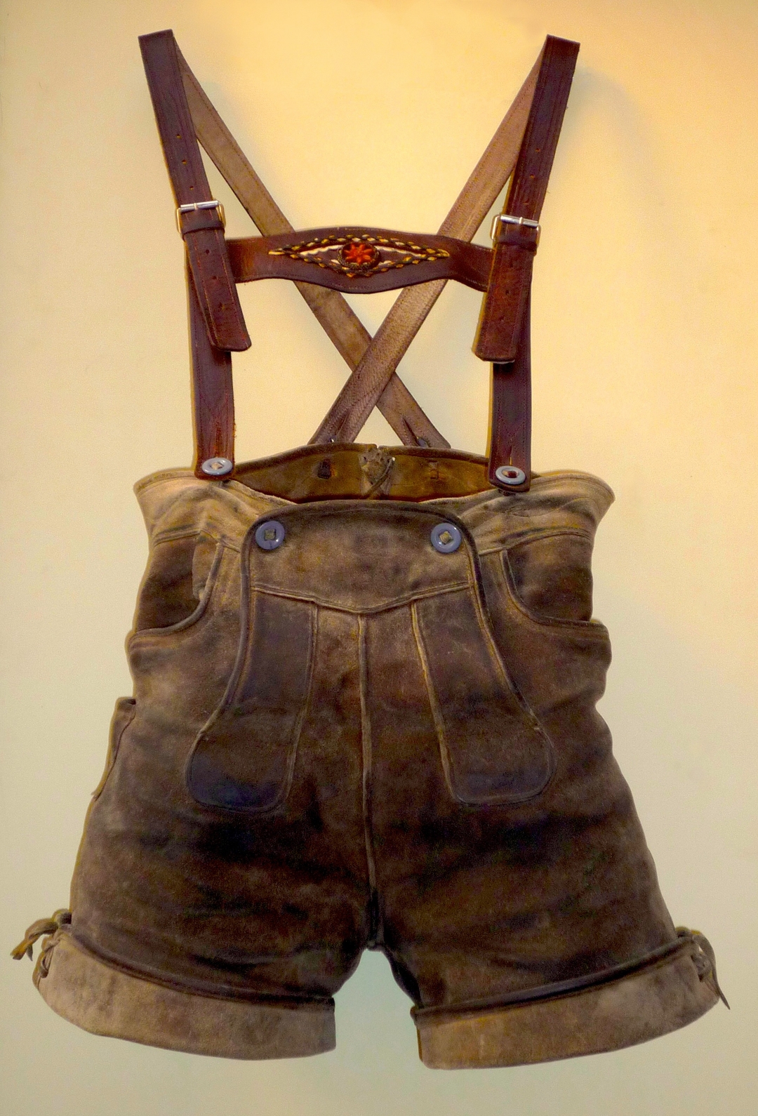 Can You Recognize These Traditional Art Forms from Germany? π©πͺ